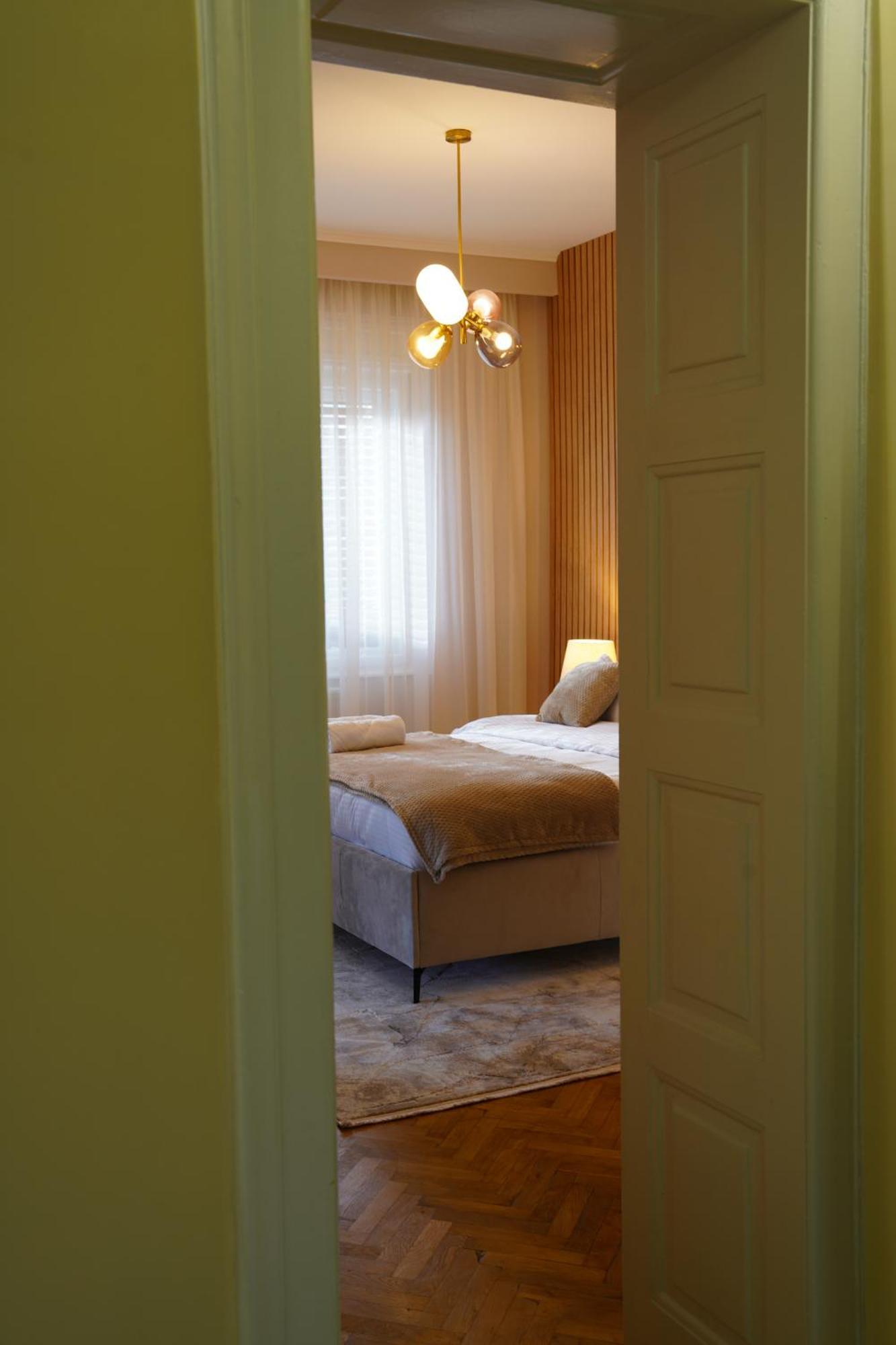 Ami'S Corner Lovely Family And Couple'S Home Сибиу Экстерьер фото